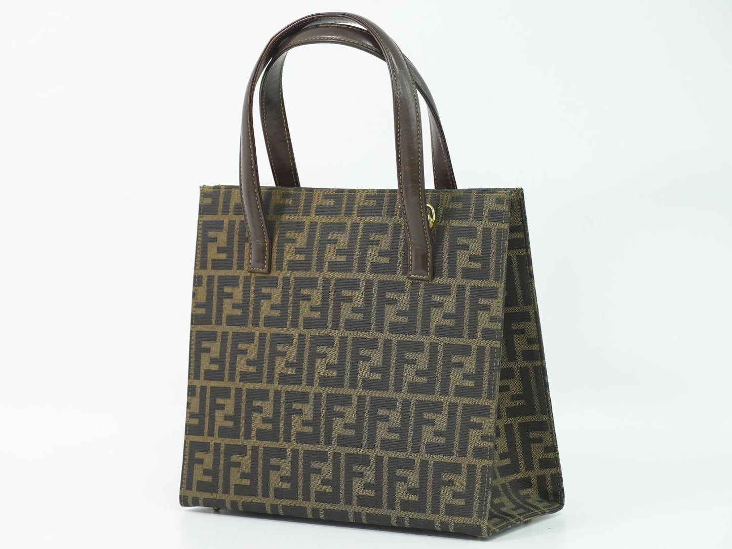 FENDI ズッカ ハンドバッグ ブラウン