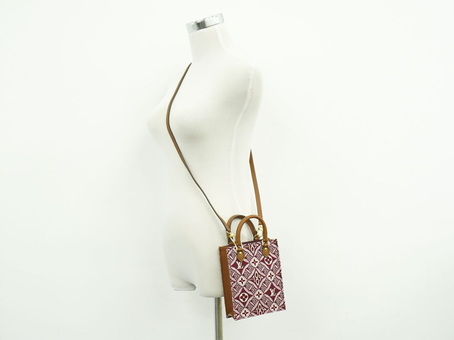 LOUIS VUITTON プティット サックプラ SINCE1854 モノグラム ジャガード ショルダーバッグ ボルドー M69846