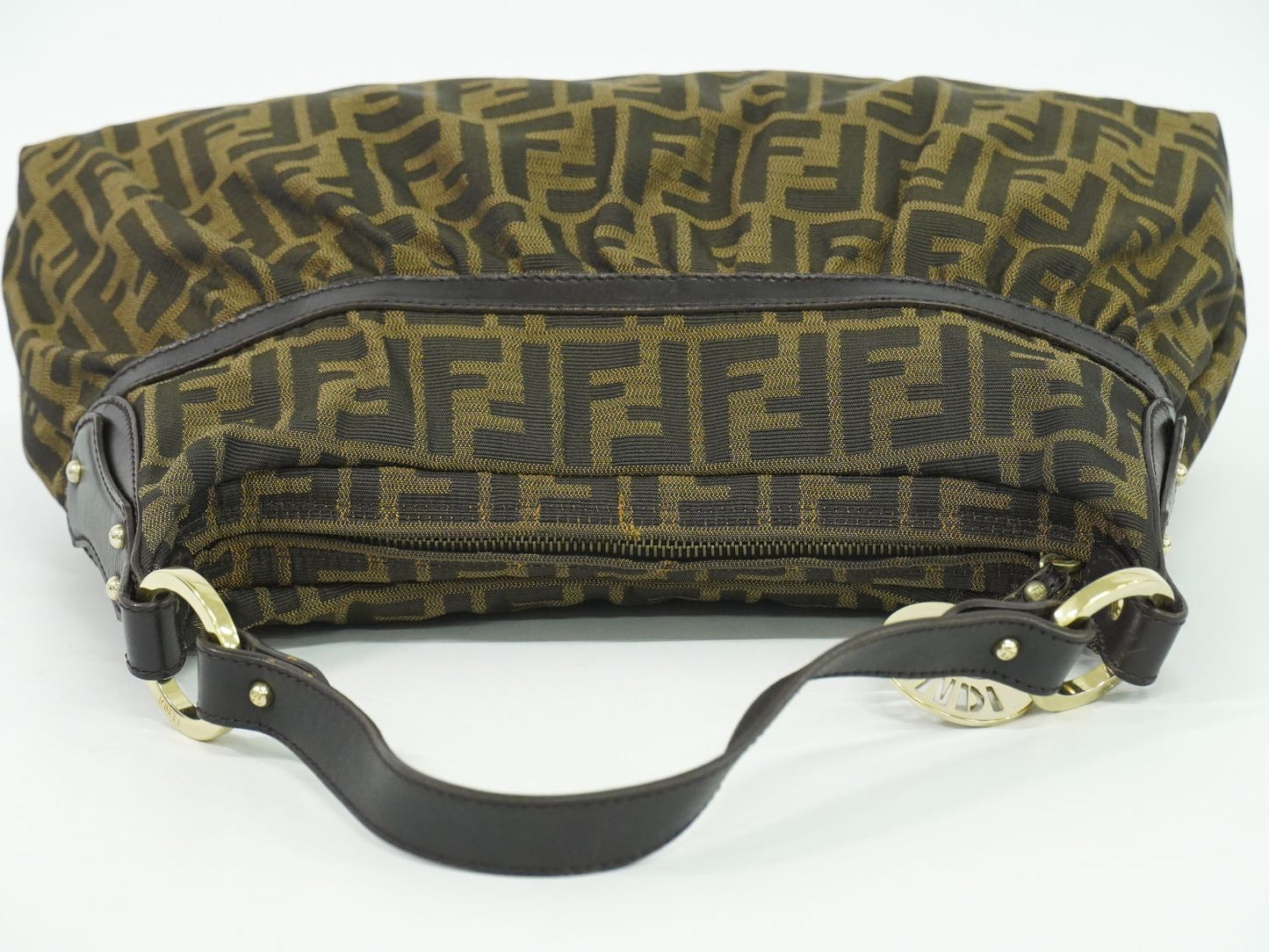 FENDI ズッカ ショルダーバッグ ブラウン 8BR448