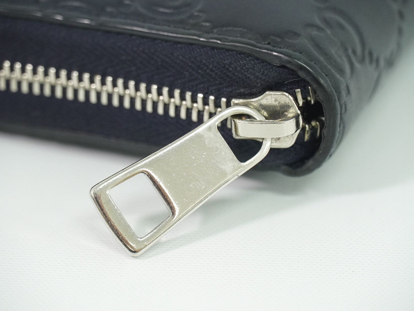 GUCCI ドリアン グッチシマ レザー 長財布 ネイビー 473928