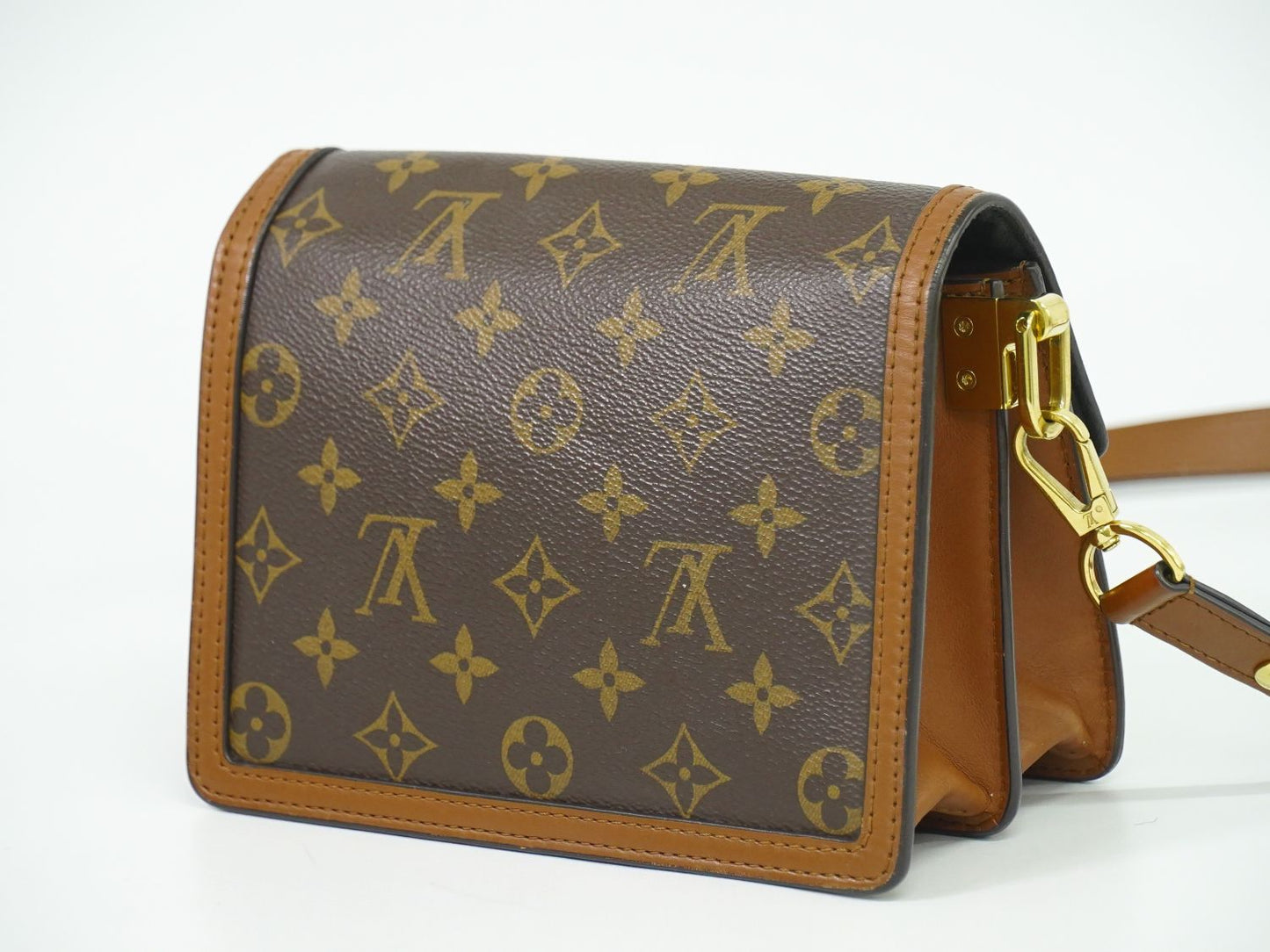 LOUIS VUITTON ドーフィーヌ MINI モノグラム リバース ショルダーバッグ M44580