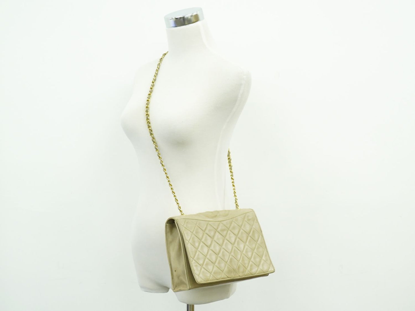CHANEL マトラッセ ココマーク ショルダーバッグ ベージュ