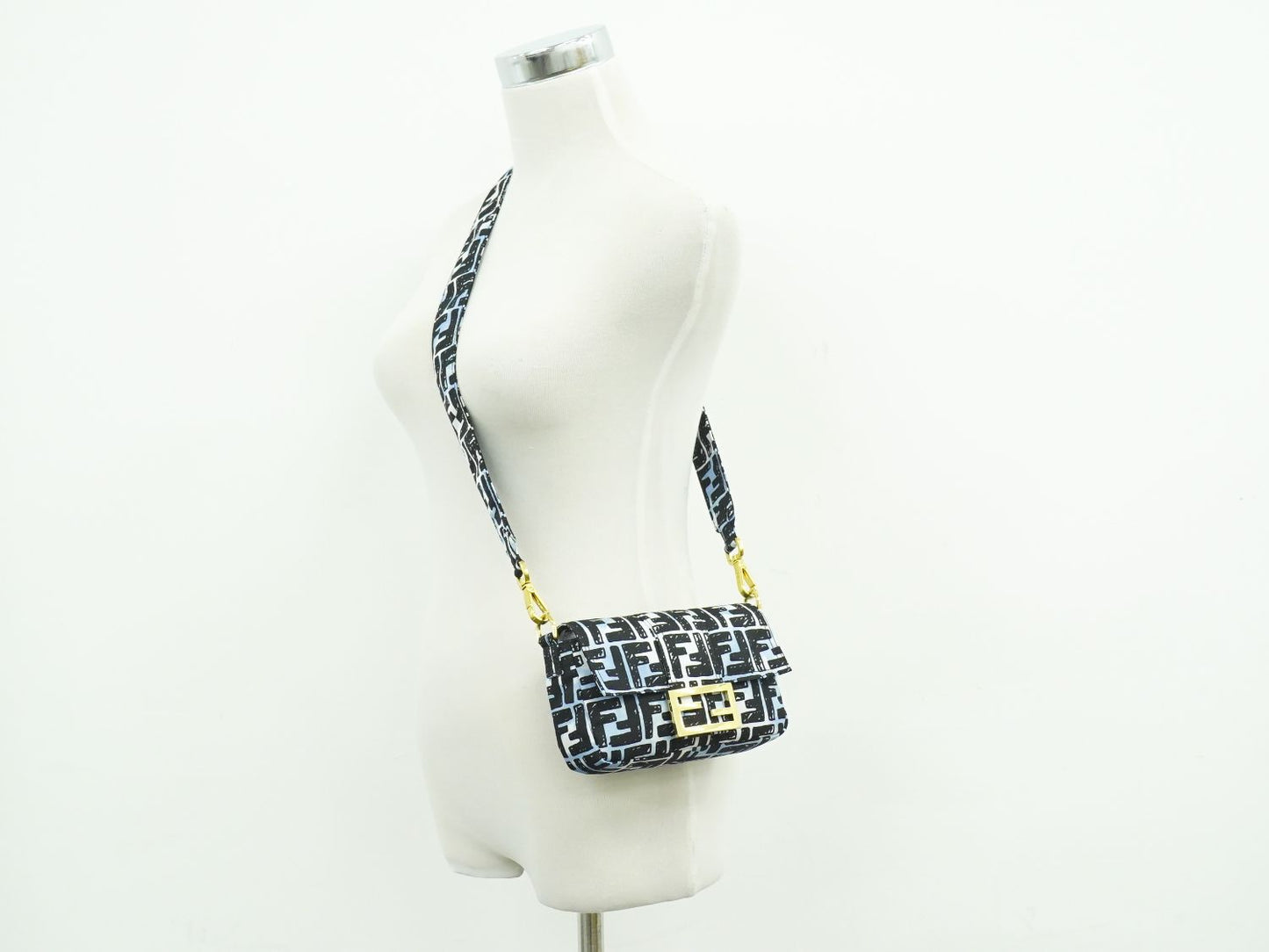 FENDI ズッカ バケット ジョシュア ヴィーダス コラボ 2WAY ショルダーバッグ マルチカラー
