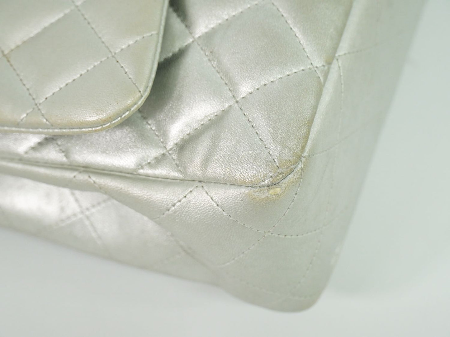 CHANEL ココマーク マトラッセ ショルダーバッグ シルバー