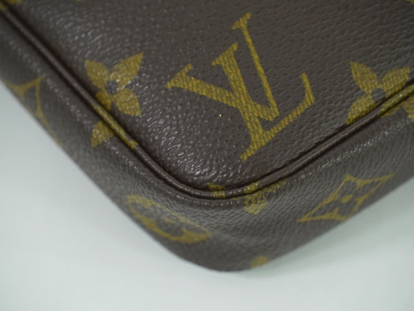 LOUIS VUITTON ポシェットアクセソワール モノグラム アクセサリーポーチ M51980