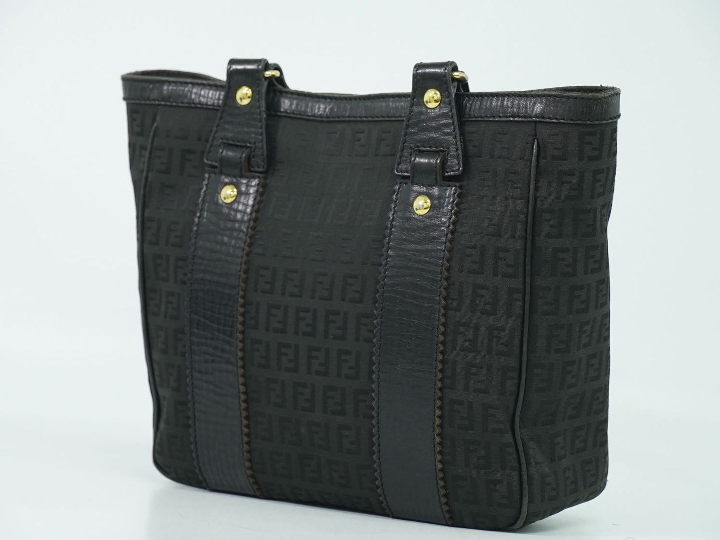 FENDI ズッキーノ トートバッグ ブラック 8BH161