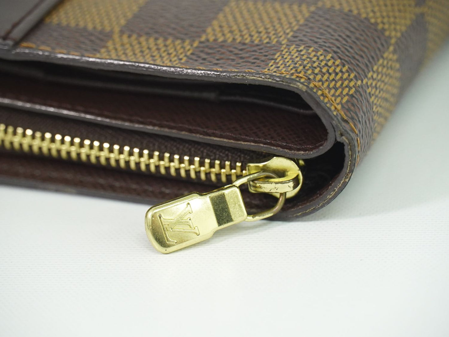 LOUIS VUITTON コンパクト ジップ ダミエ エベヌ 折財布 N61668