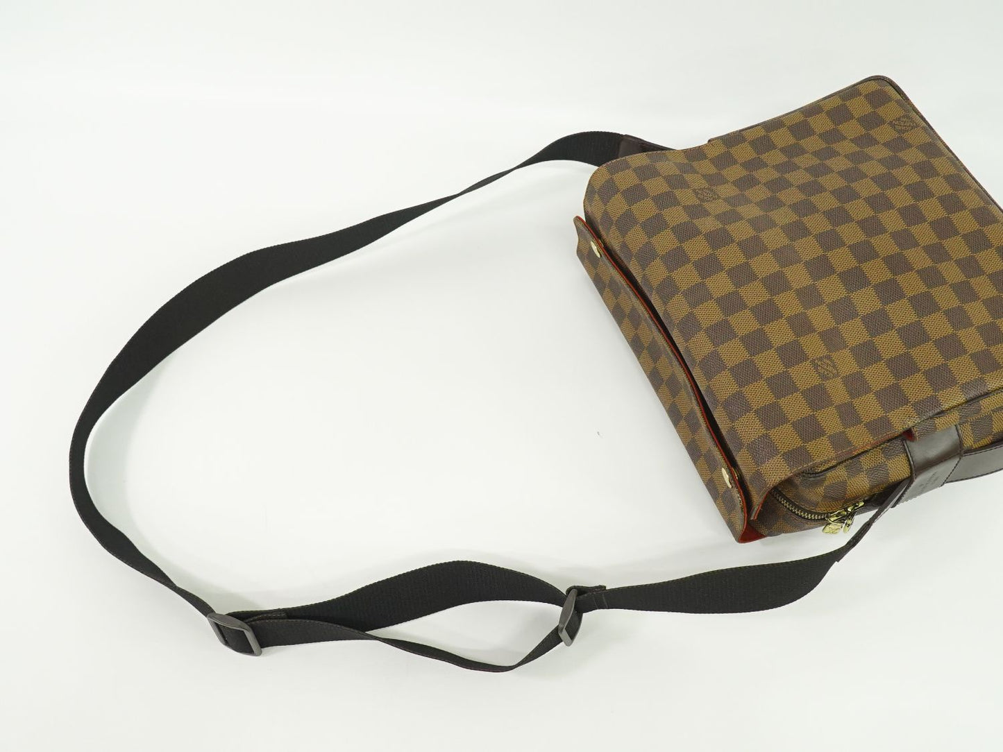 LOUIS VUITTON ナヴィグリオ ダミエ エベヌ ショルダーバッグ N45255