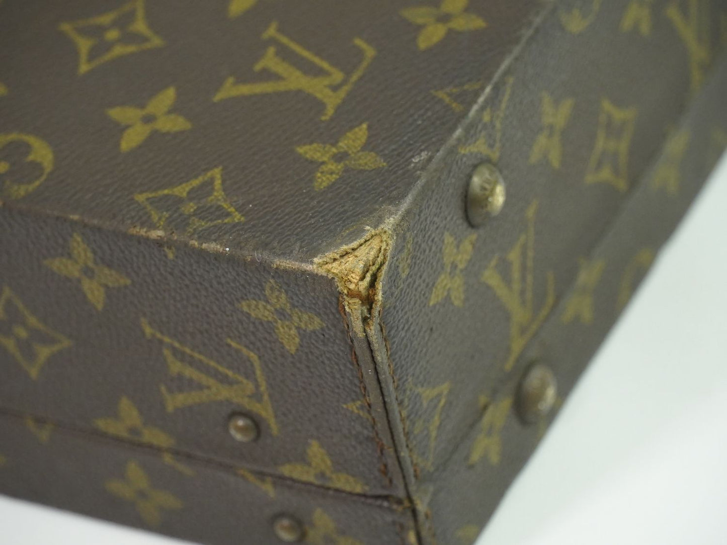 LOUIS VUITTON ディプロマット モノグラム アタッシュケース M53022