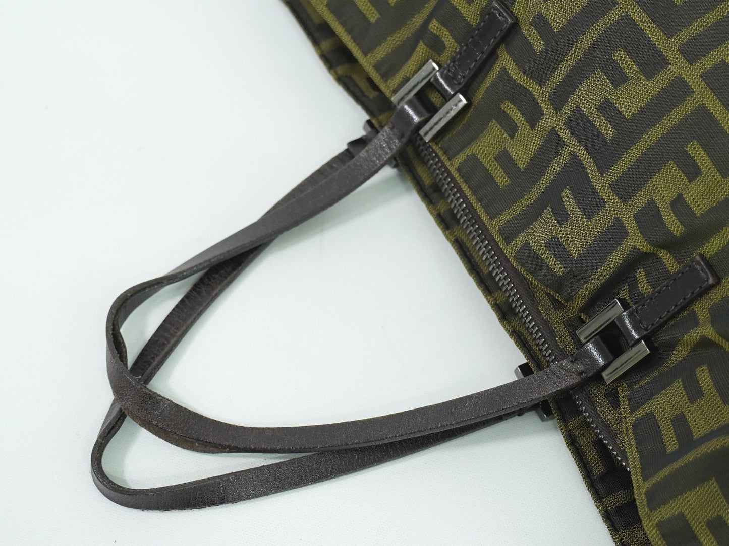 FENDI ズッカ トートバッグ ブラウン 8BH019