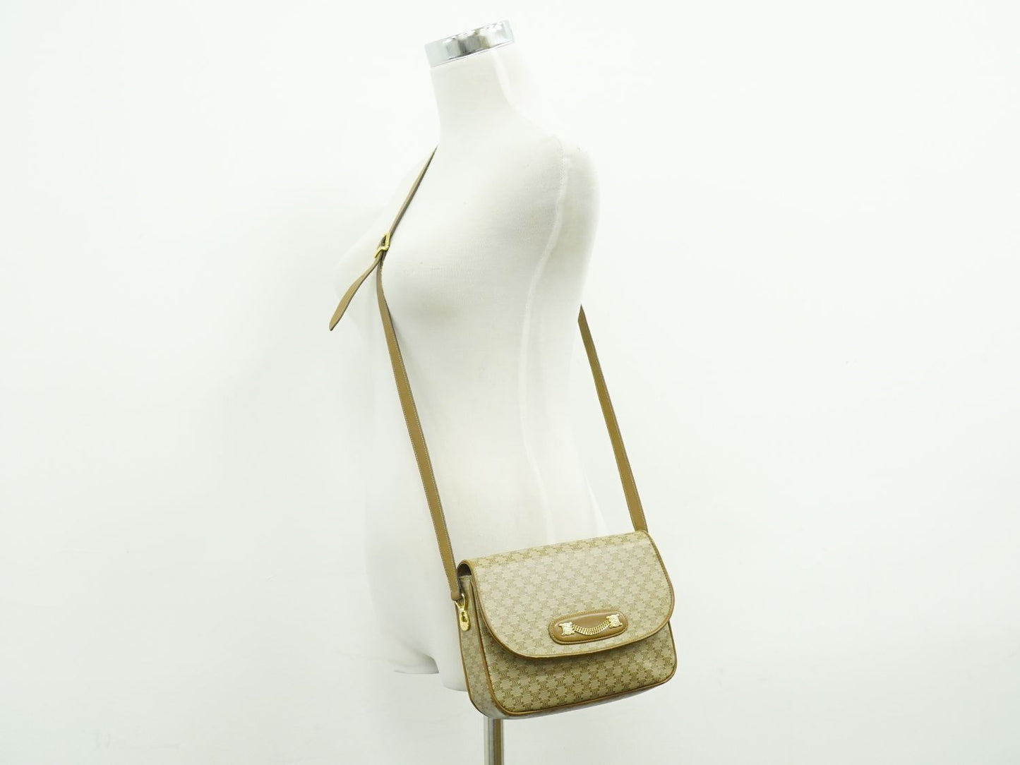 CELINE マカダム ショルダーバッグ ベージュ