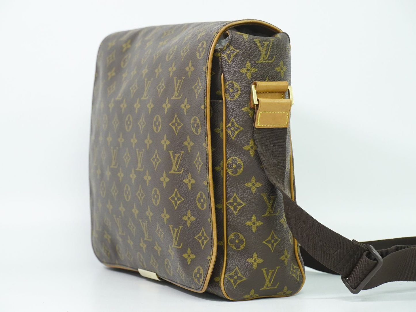 LOUIS VUITTON アベス モノグラム ショルダーバッグ M45257