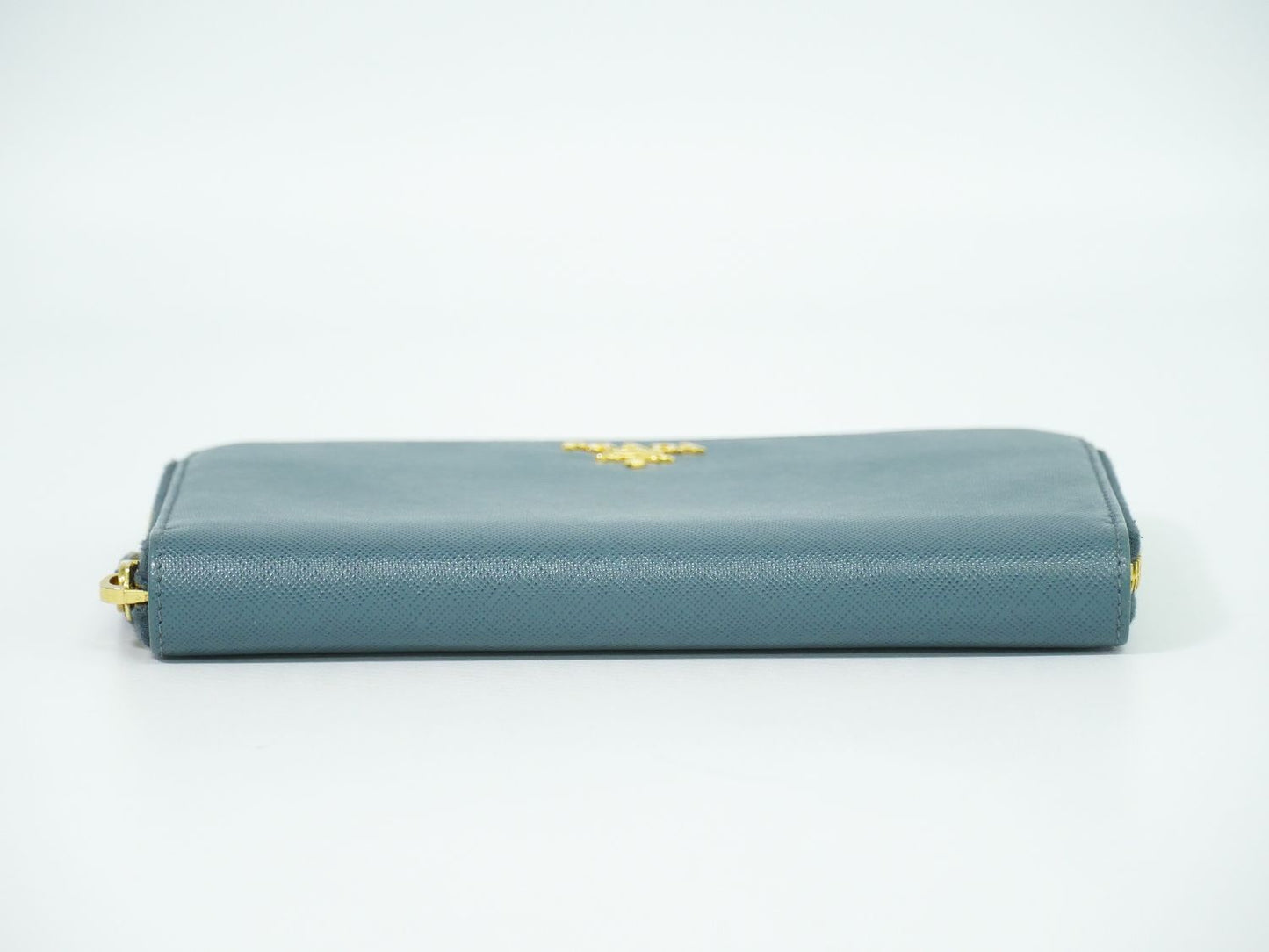 PRADA サフィアーノ 長財布 ブルー
