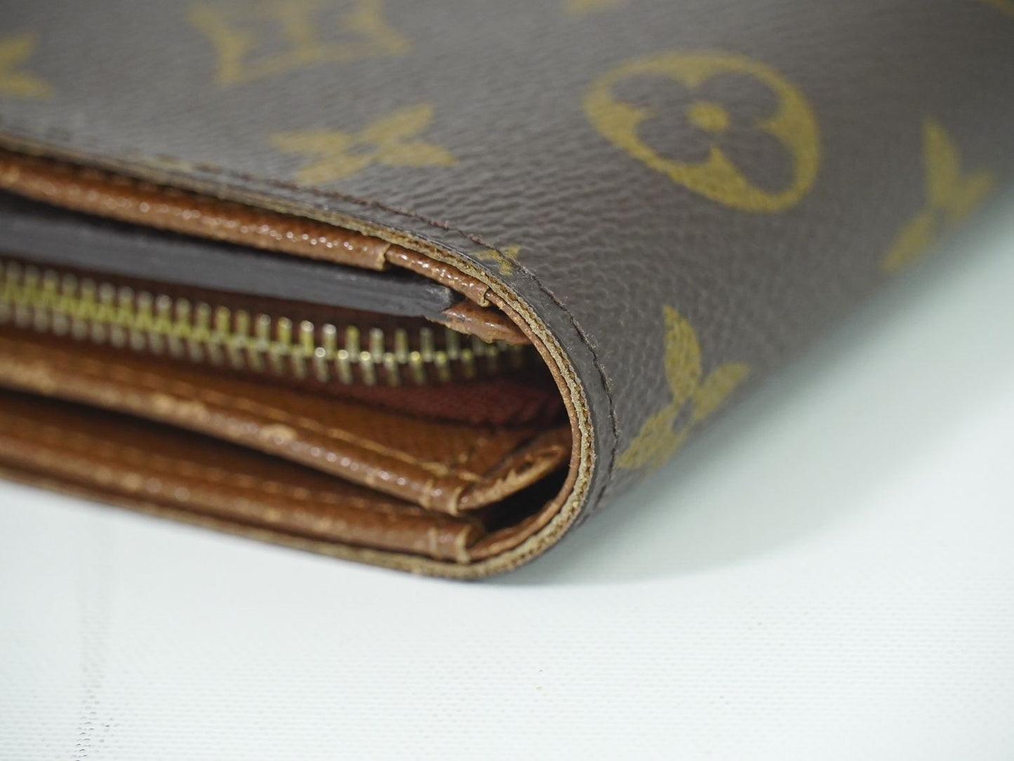 LOUIS VUITTON ポルトフォイユ トレゾール モノグラム 折財布 M61736