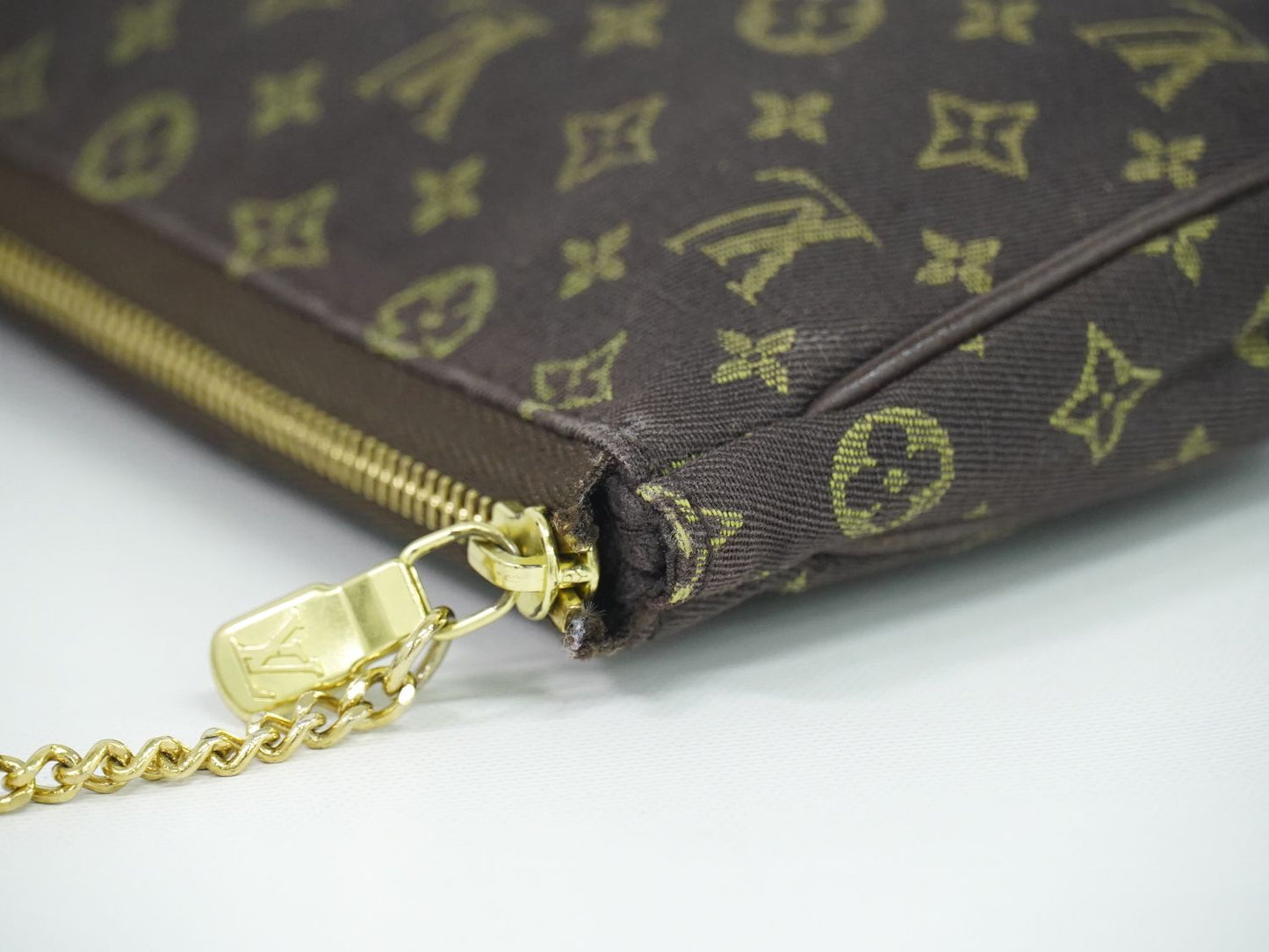 LOUIS VUITTON バケット モノグラム ミニラン 付属ポーチ エベヌ ブラウン