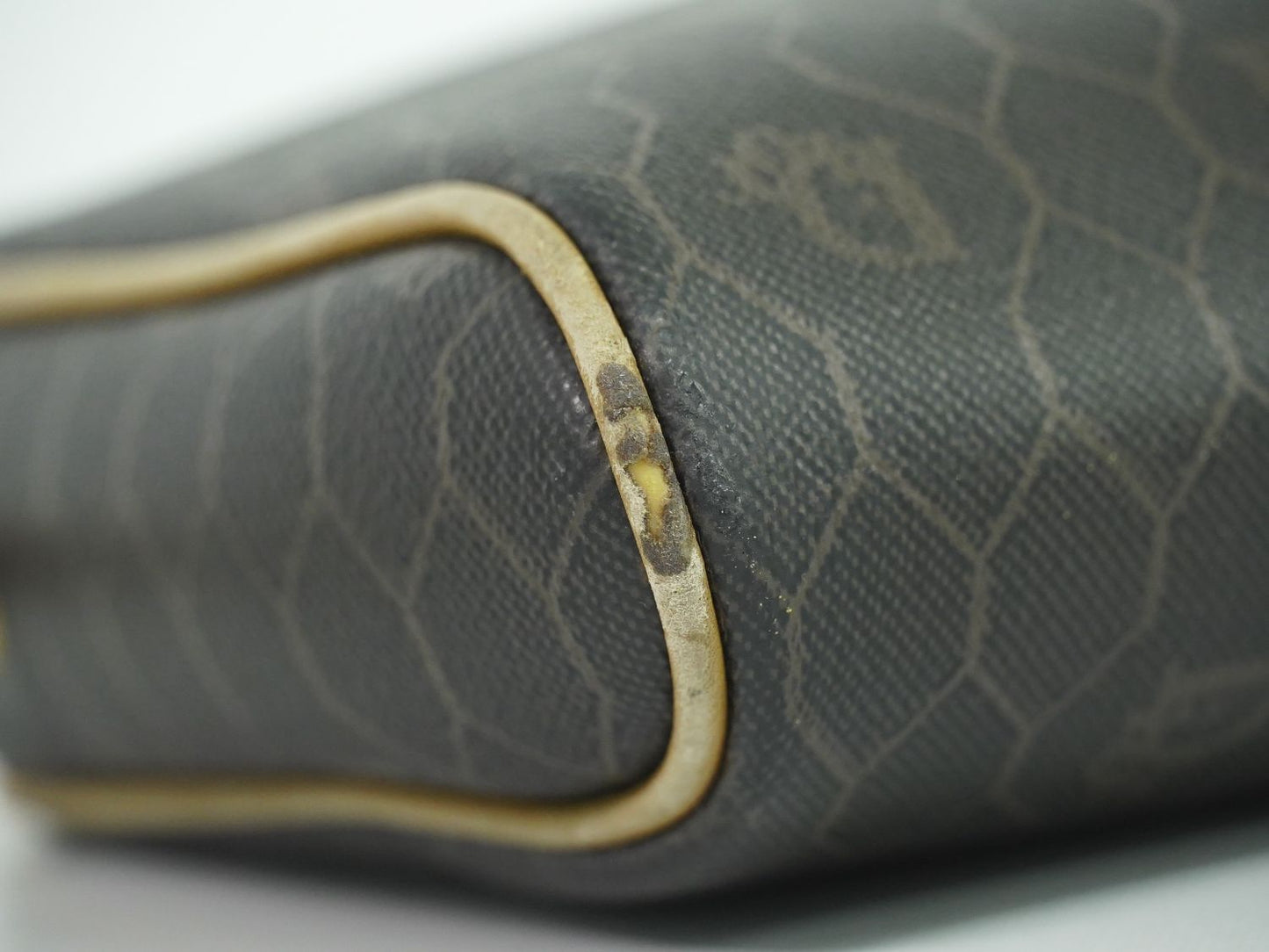Christian Dior ハニカム柄 ショルダーバッグ ブラック