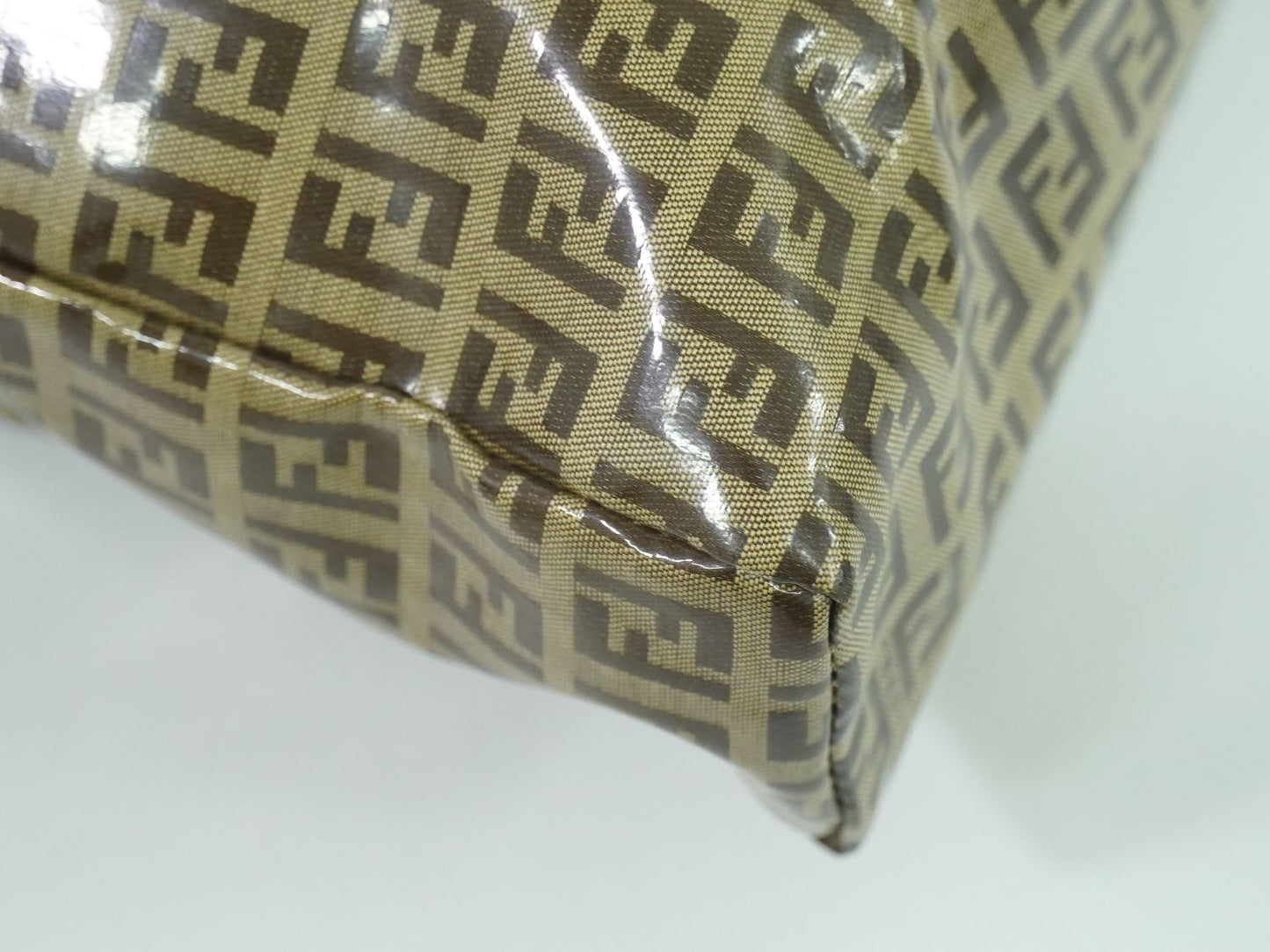 FENDI ズッキーノ ショルダーバッグ ベージュ