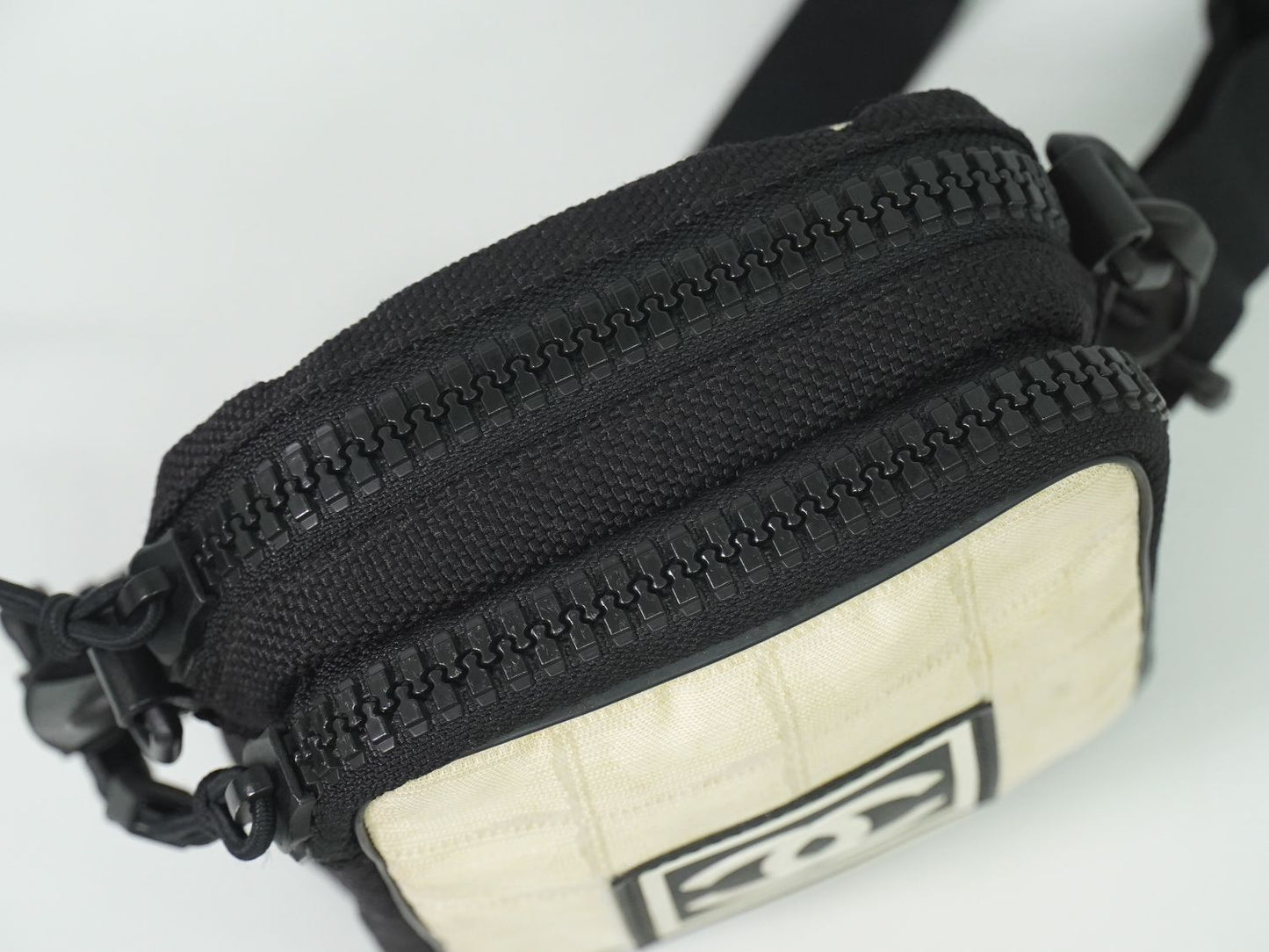 CHANEL ココマーク スポーツライン ショルダーバッグ ベージュ ブラック