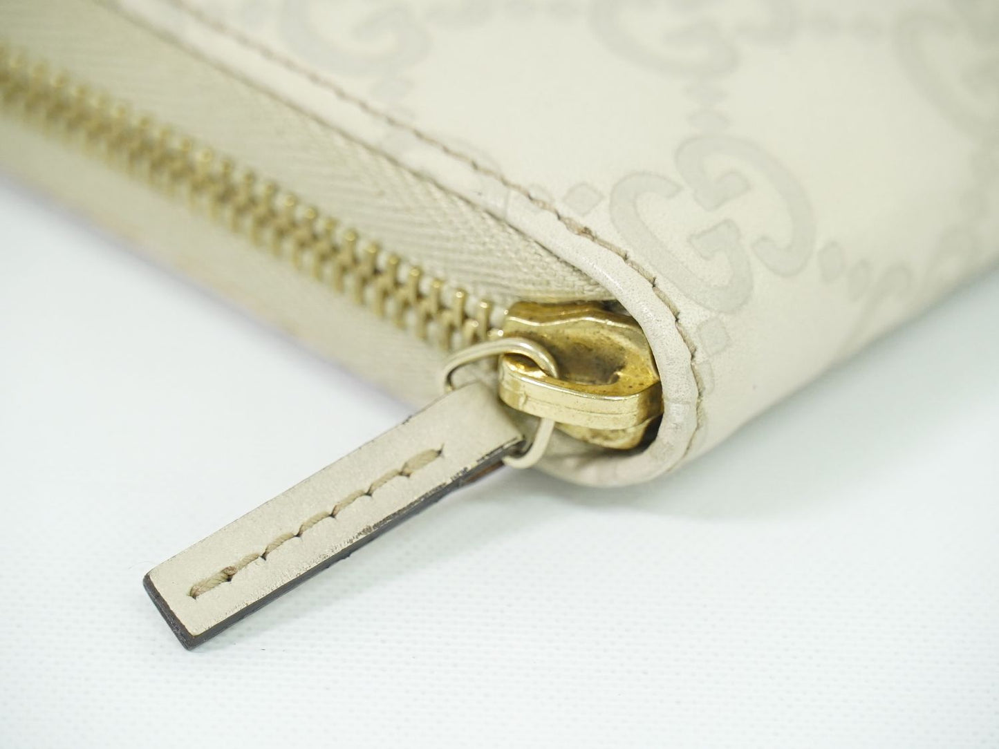 GUCCI グッチシマ レザー 長財布 アイボリー 112724