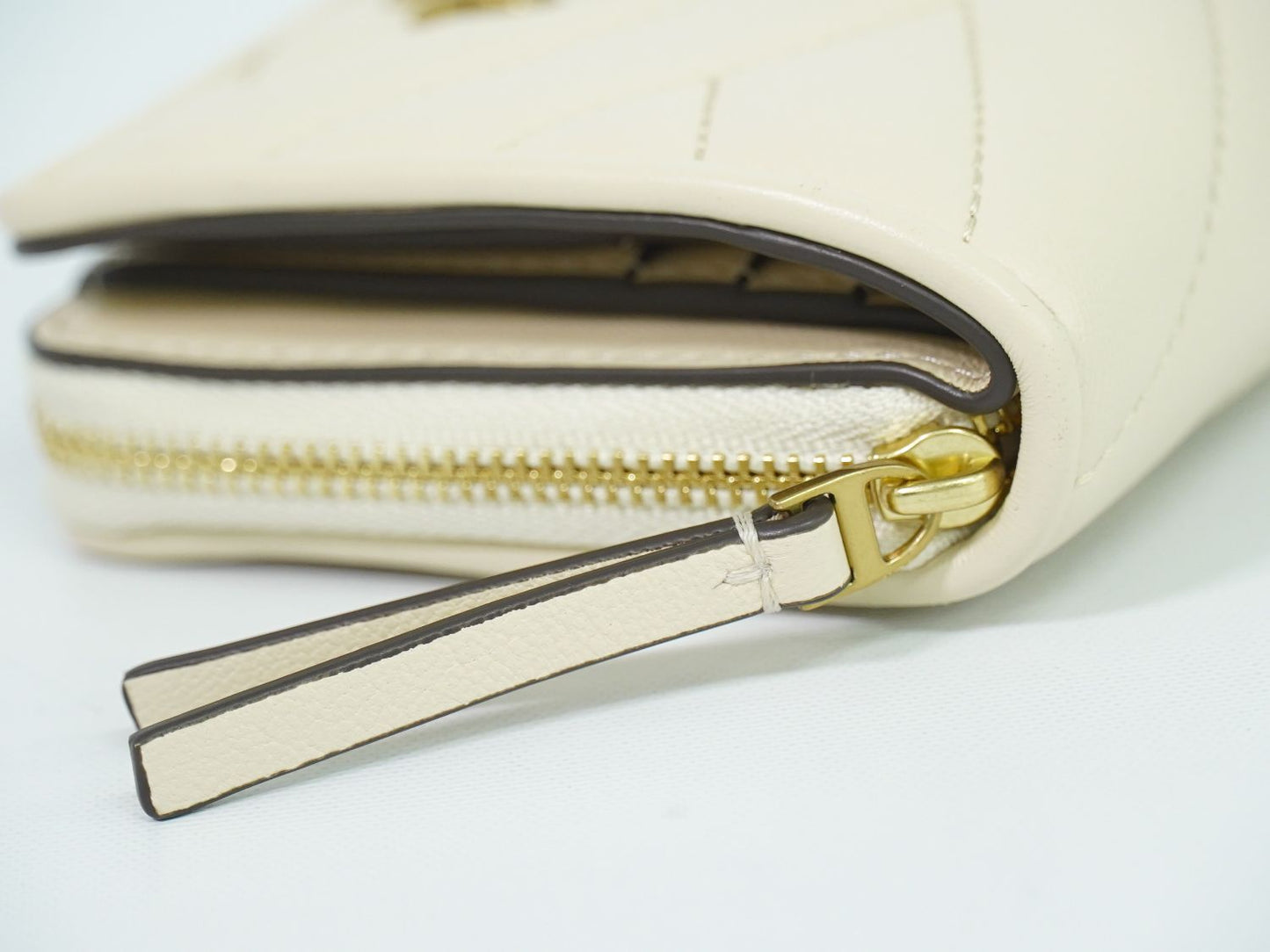 TORY BURCH 折財布 アイボリー
