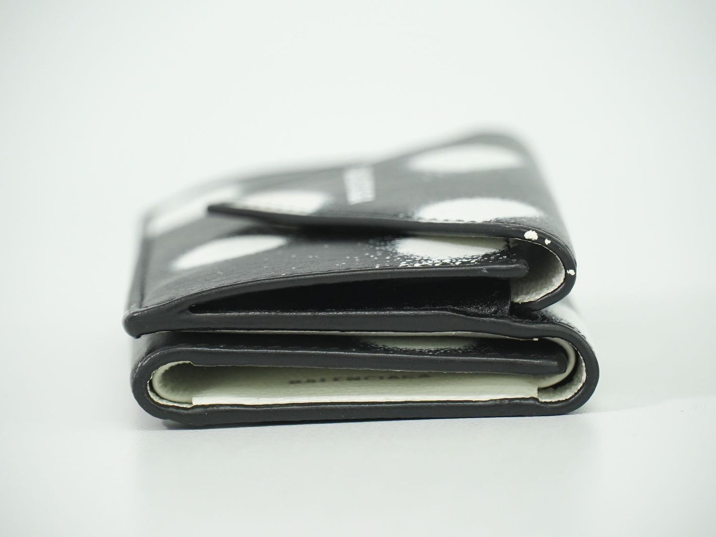 BALENCIAGA ペーパーミニ 折財布 ブラック ホワイト 391446