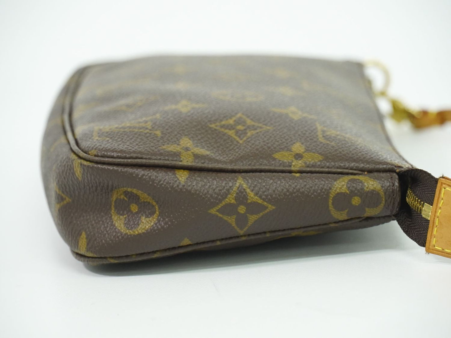 LOUIS VUITTON ポシェットアクセソワール モノグラム アクセサリーポーチ M51980