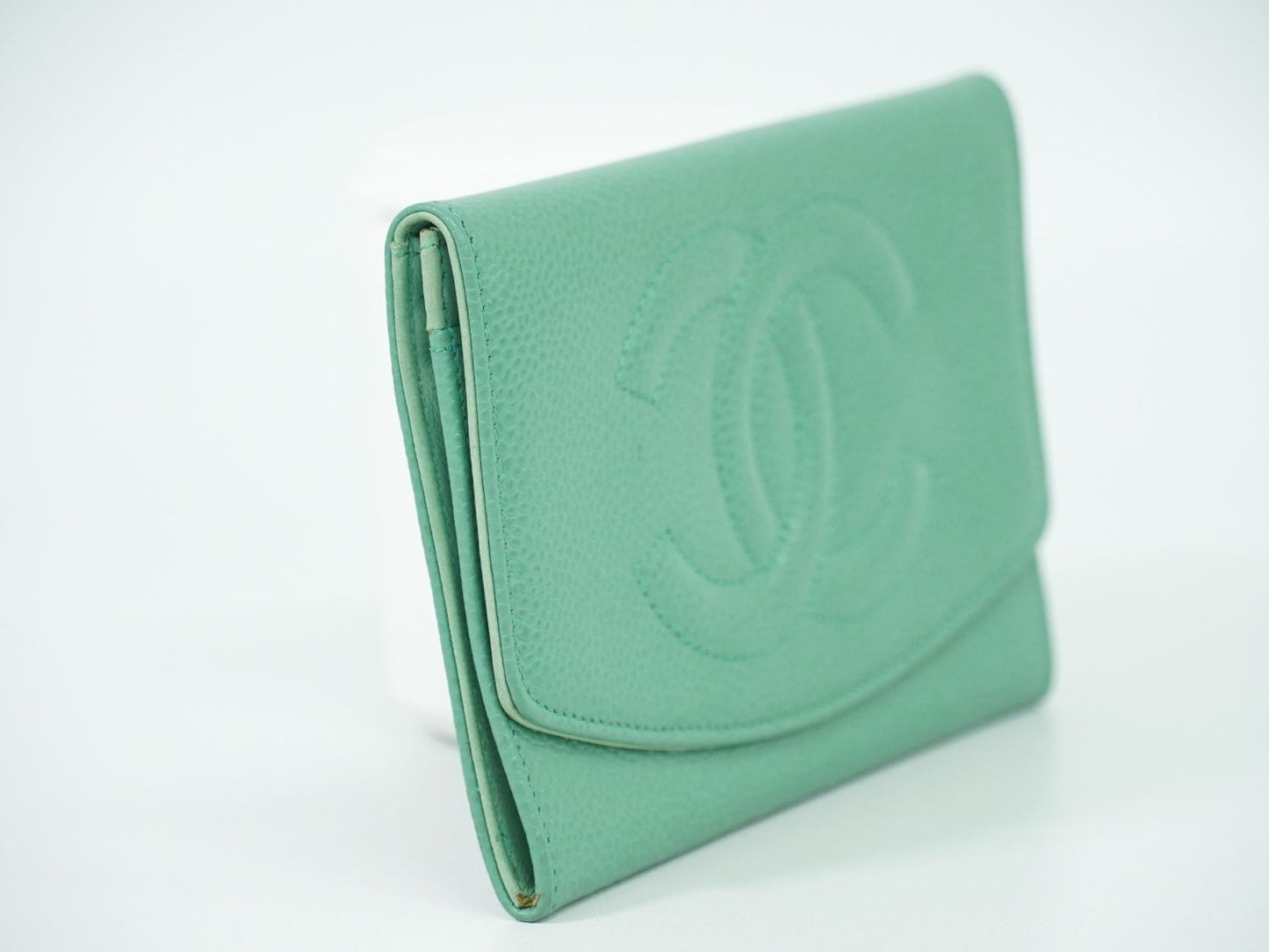 CHANEL ココマーク 折財布 ライトグリーン