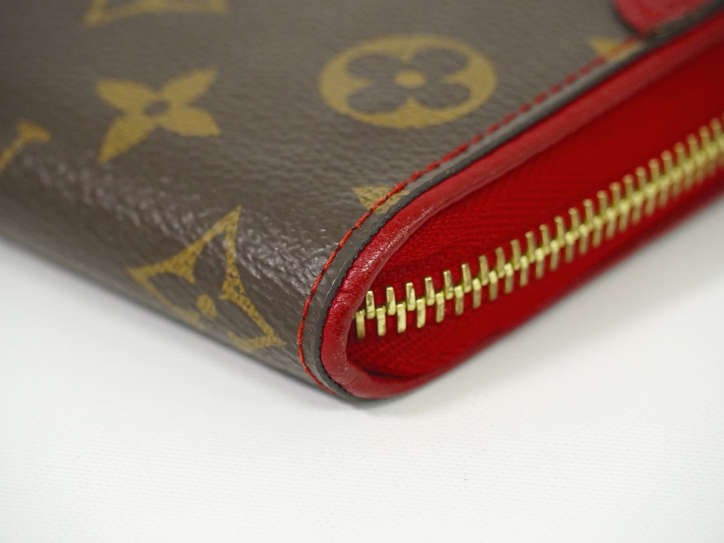 LOUIS VUITTON ジッピーウォレット レティーロ モノグラム 長財布 ブラウン レッド M61854