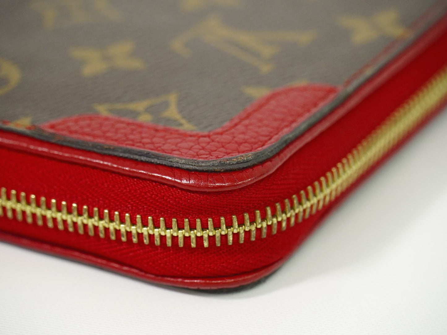 LOUIS VUITTON ジッピーウォレット レティーロ モノグラム 長財布 ブラウン レッド M61854