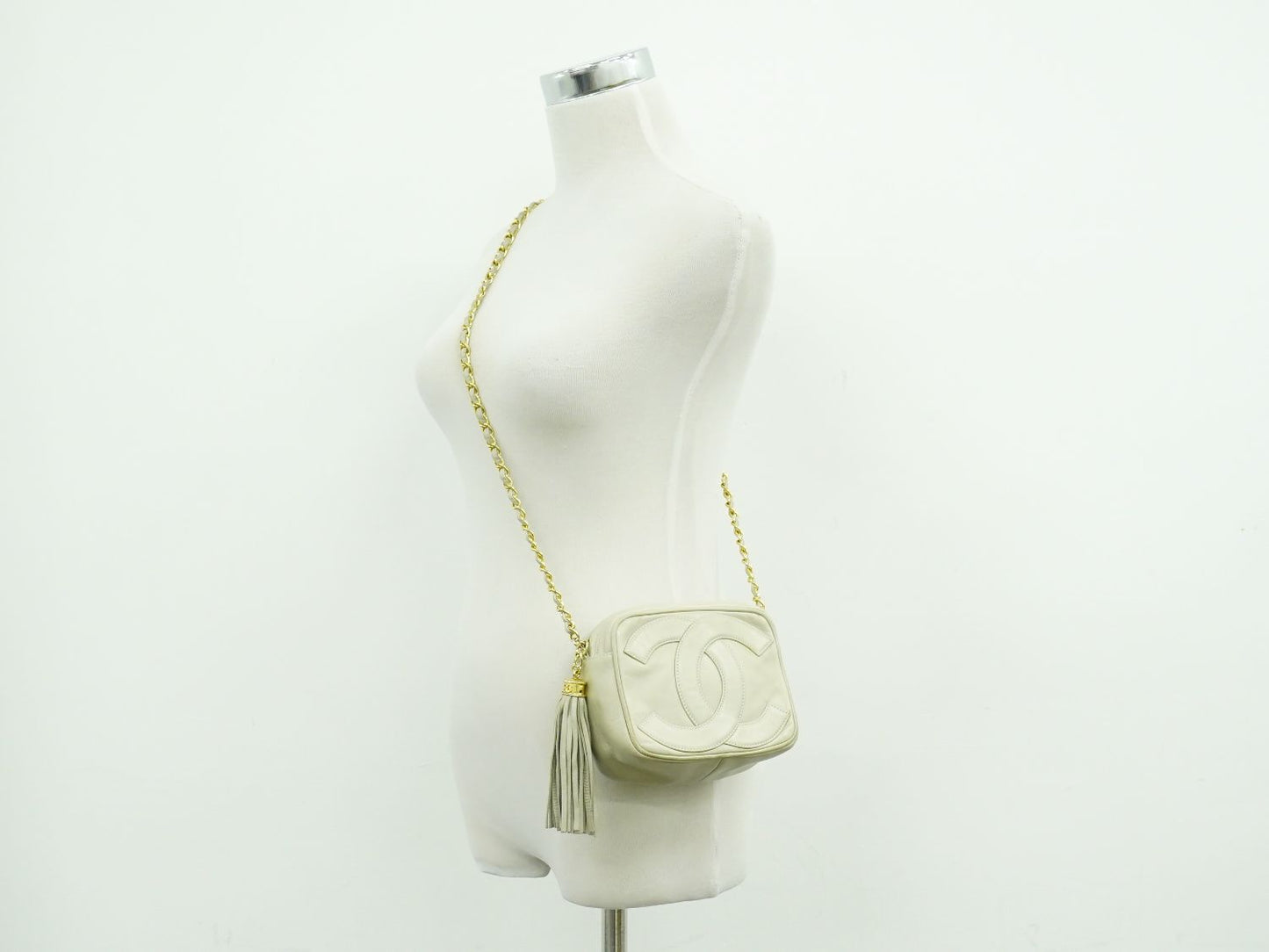 CHANEL デカ ココマーク ショルダーバッグ ベージュ