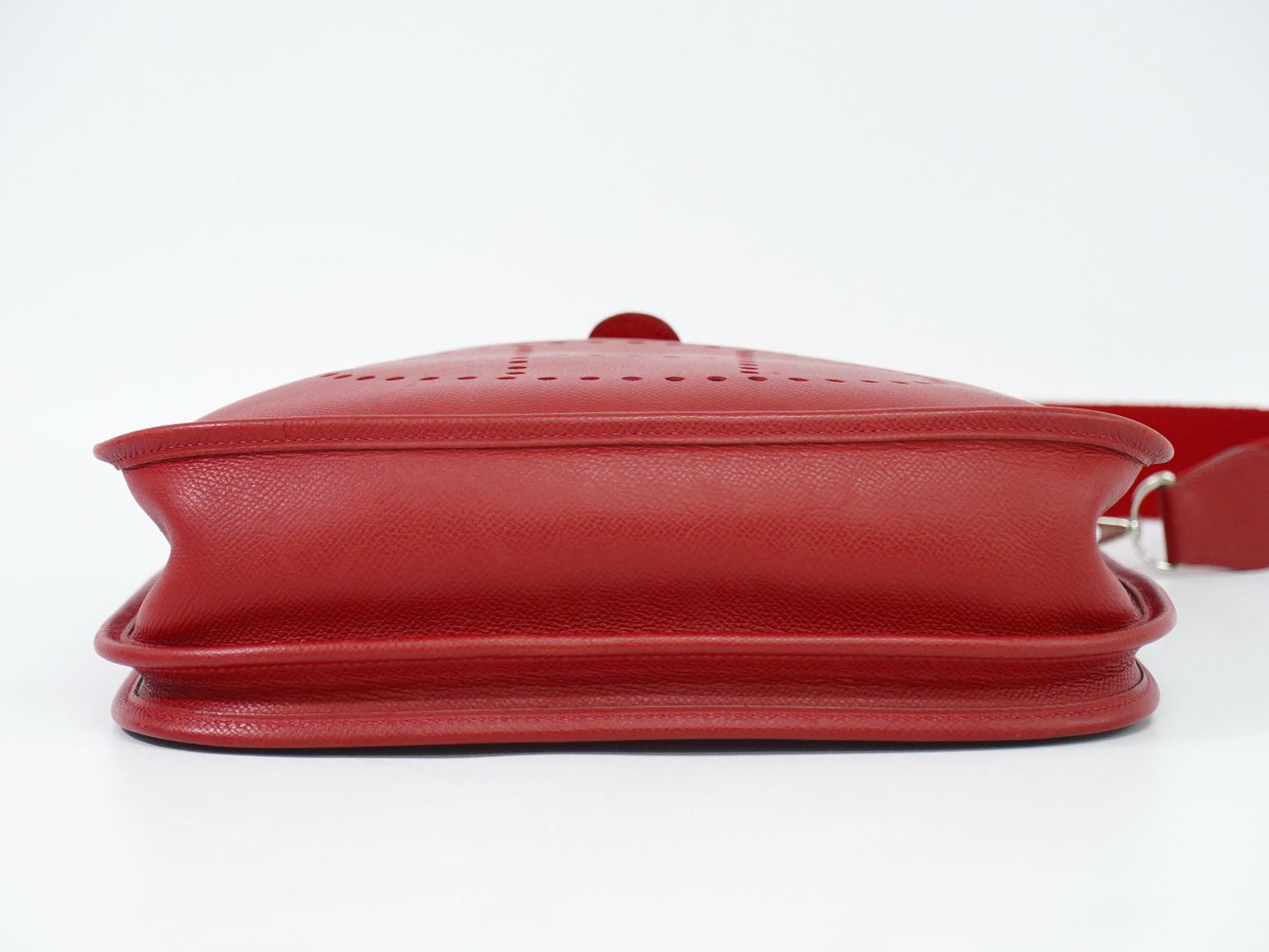 HERMES エヴリン 2 ショルダーバッグ □J刻 レッド