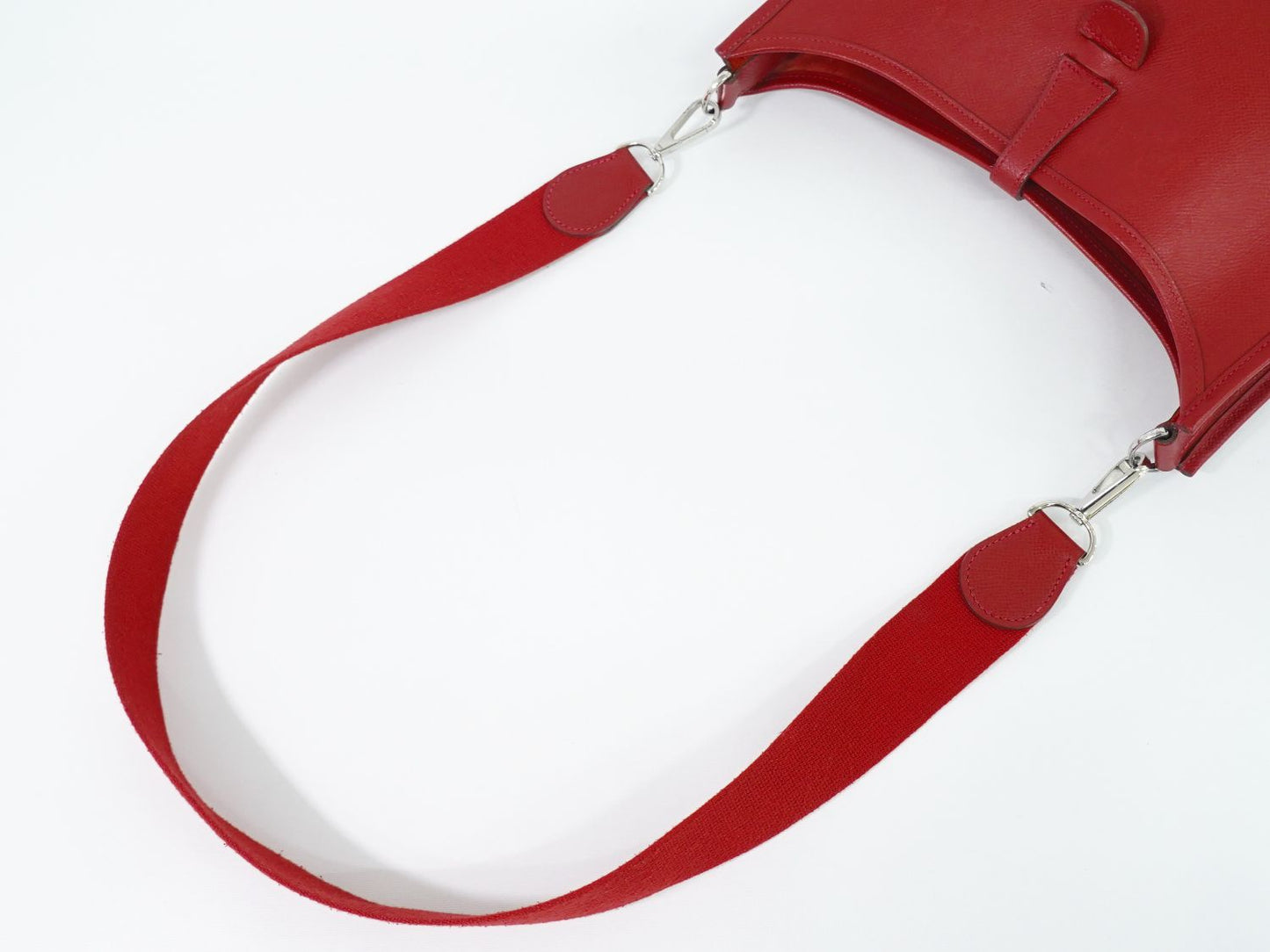 HERMES エヴリン 2 ショルダーバッグ □J刻 レッド