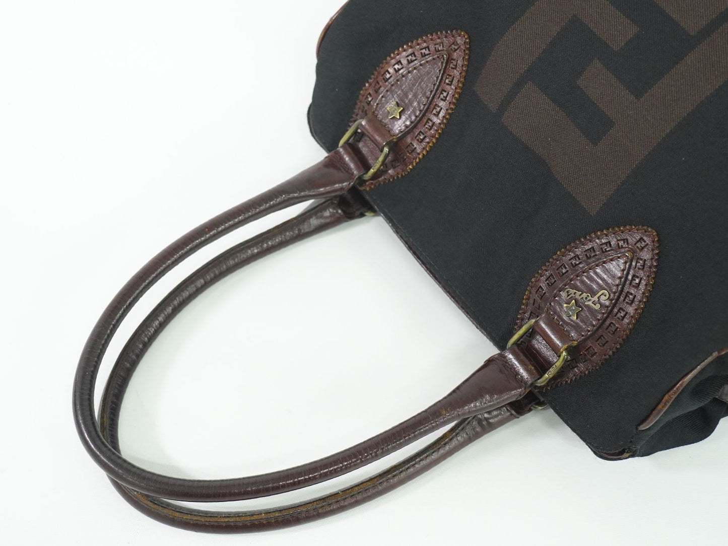 FENDI エトニコ トートバッグ ブラック ブラウン 8BN162