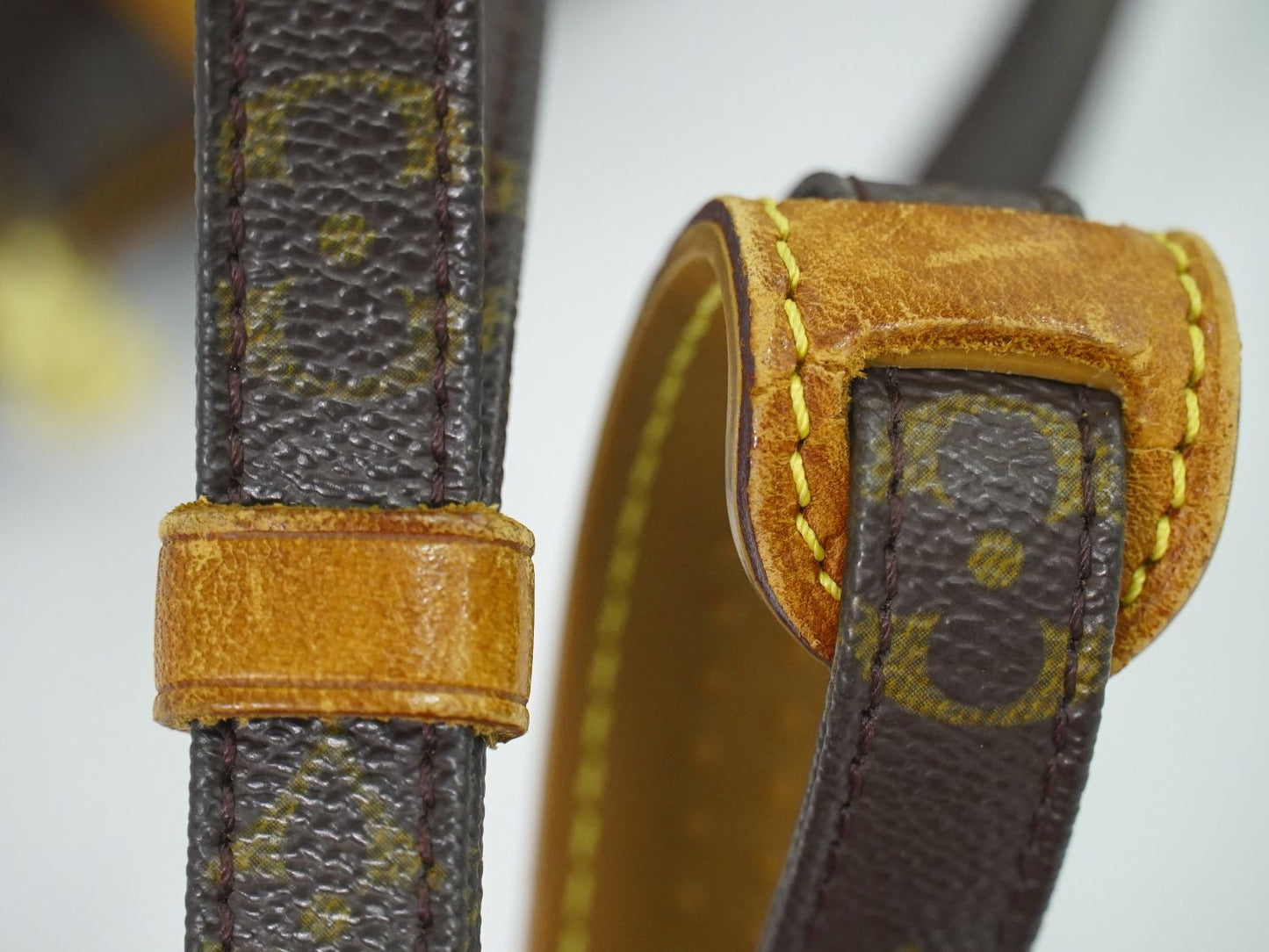 LOUIS VUITTON アマゾン モノグラム ショルダーバッグ M45236