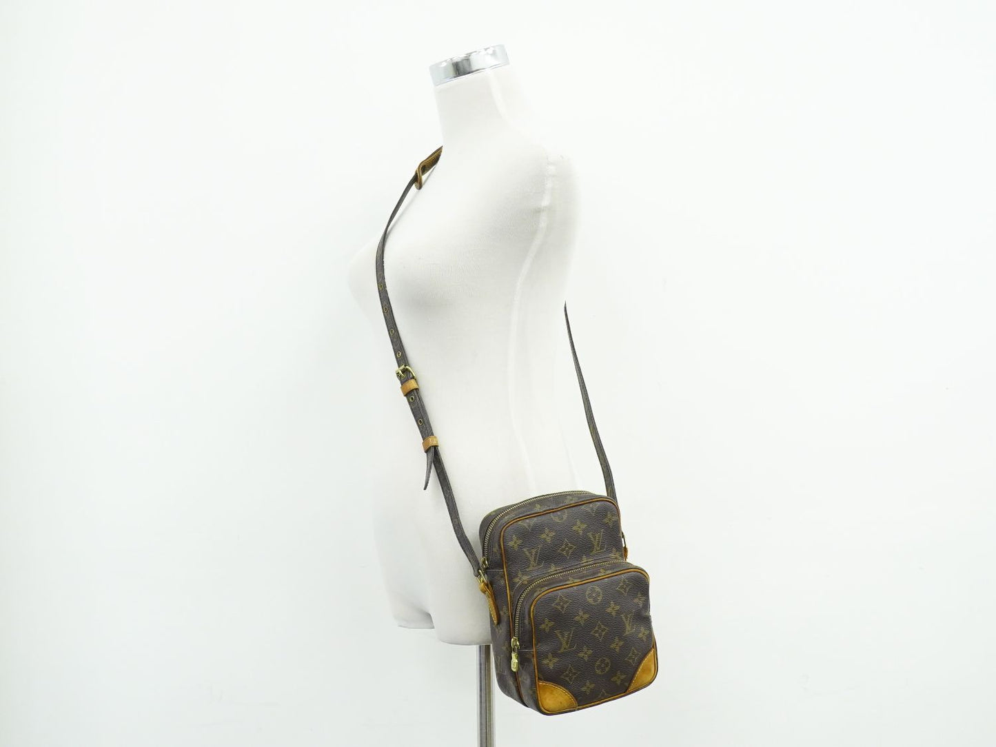 LOUIS VUITTON アマゾン モノグラム ショルダーバッグ M45236