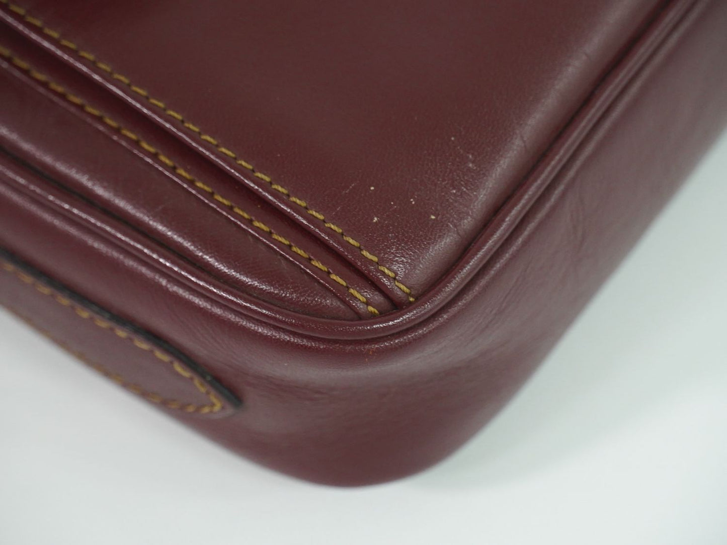 Cartier マストライン ショルダーバッグ ボルドー