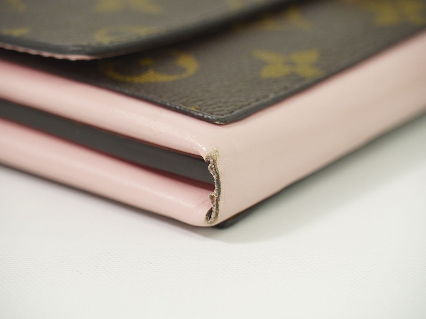 LOUIS VUITTON ポルトフォイユ フロール モノグラム 長財布 ブラウン ピンク M64586
