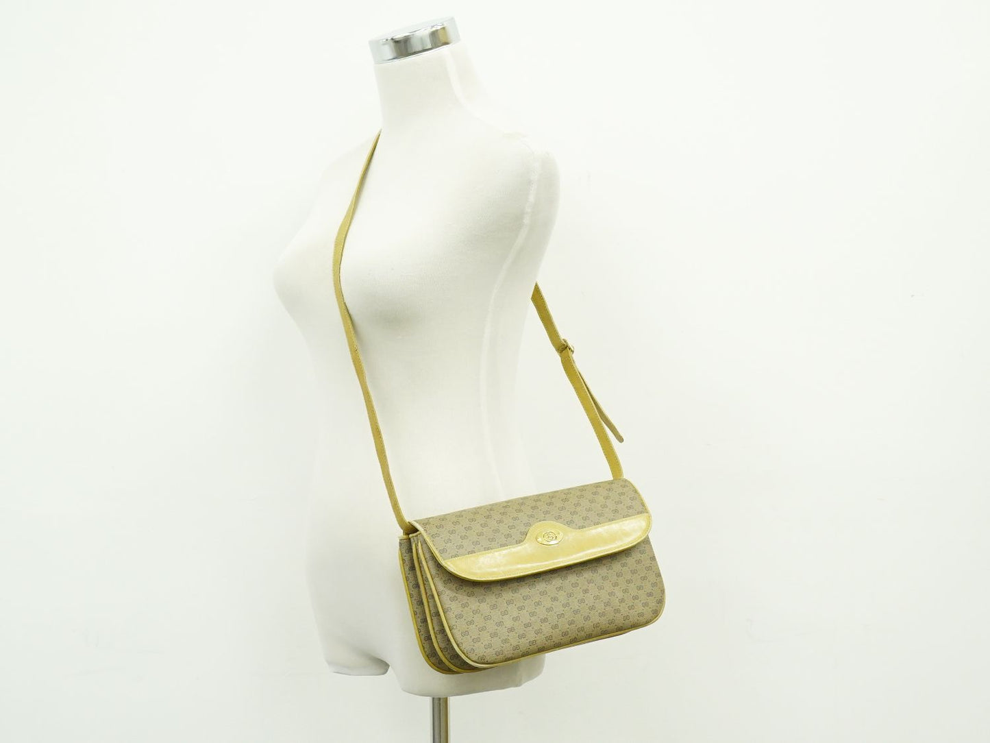 GUCCI マイクロGG ショルダーバッグ ベージュ