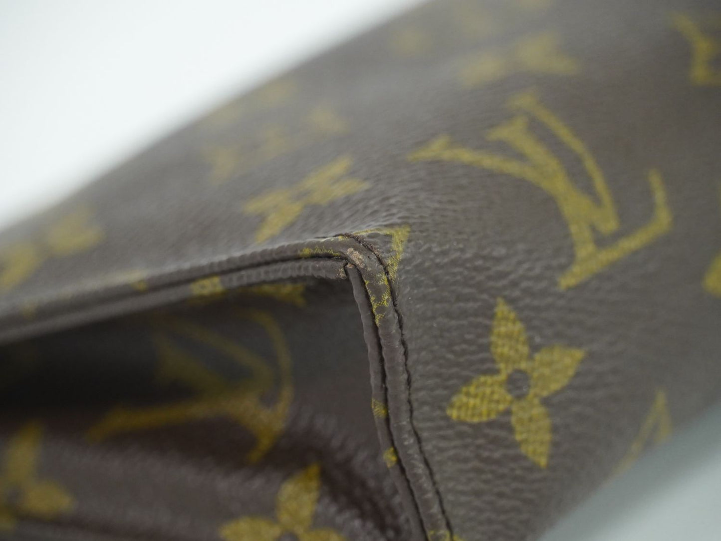 LOUIS VUITTON ポッシュトワレット 15 モノグラム ポーチ M47546