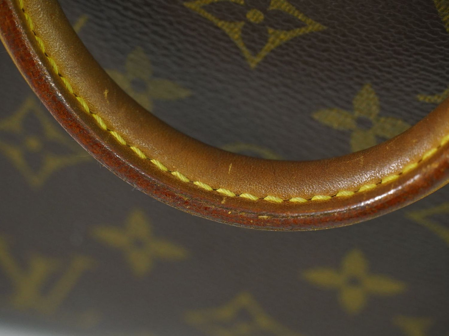 LOUIS VUITTON トゥルーヴィル モノグラム ハンドバッグ M42228