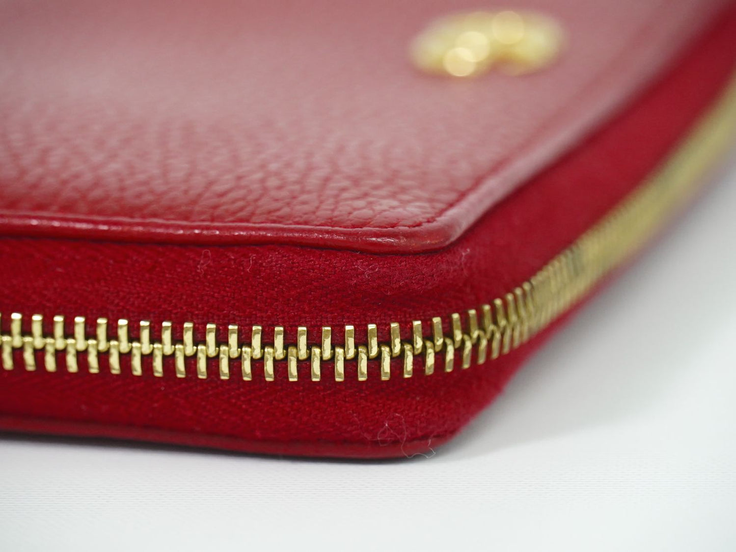 GUCCI GGマーモント 長財布 レッド 456117