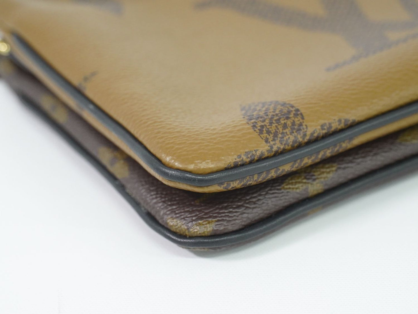 LOUIS VUITTON ポシェット ドゥーブルジップ モノグラム ジャイアント リバース ポーチ M69203