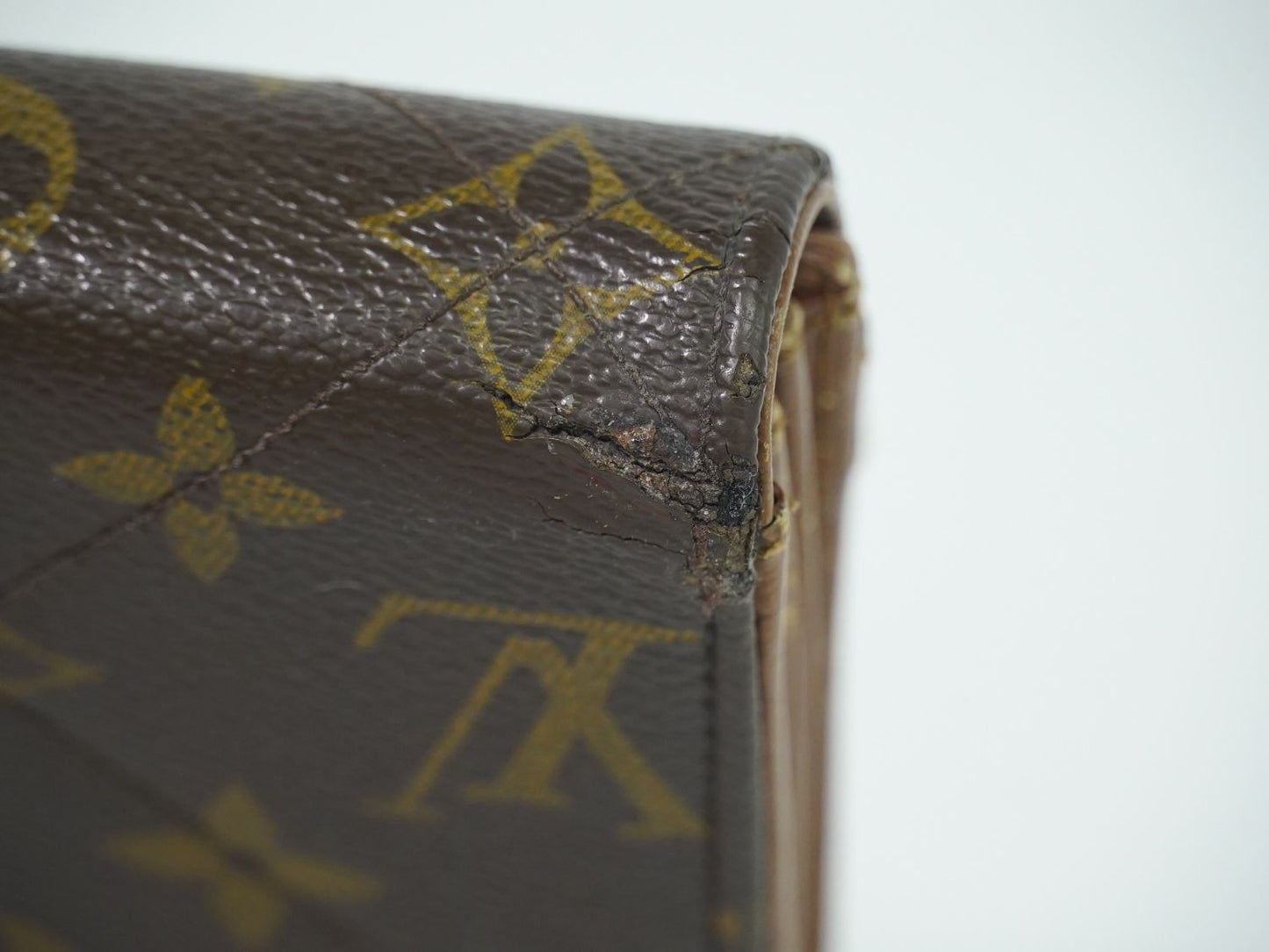LOUIS VUITTON ポルトフォイユサラ モノグラム エトワール 長財布 M66556
