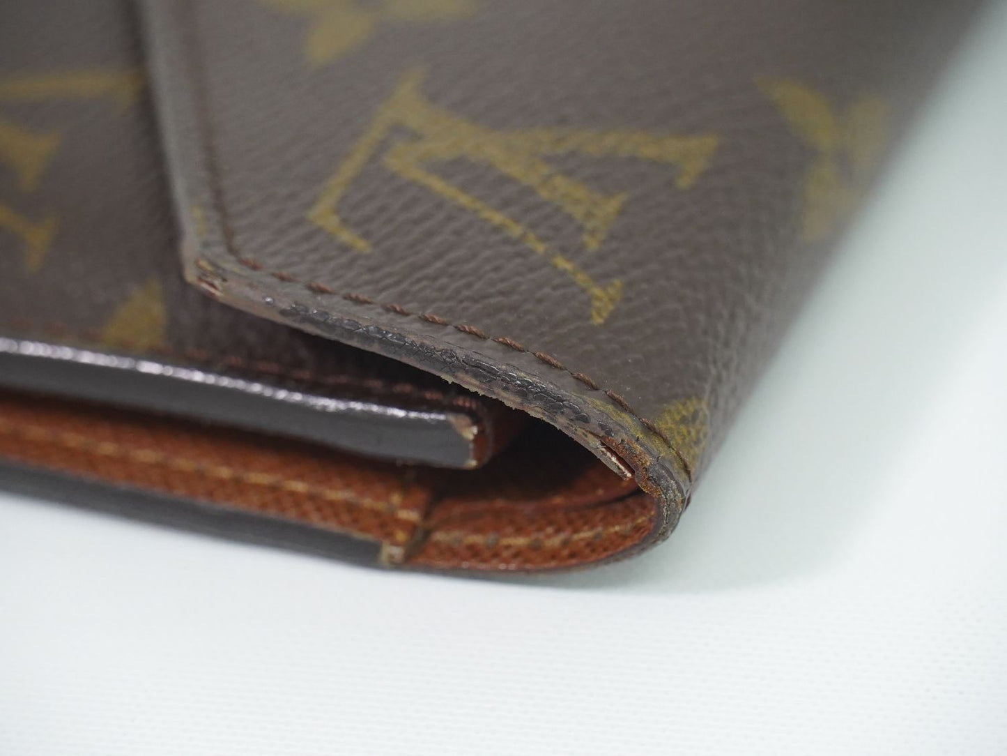 LOUIS VUITTON ポルトフォイユ ヴィクトリーヌ モノグラム 折財布 M62472