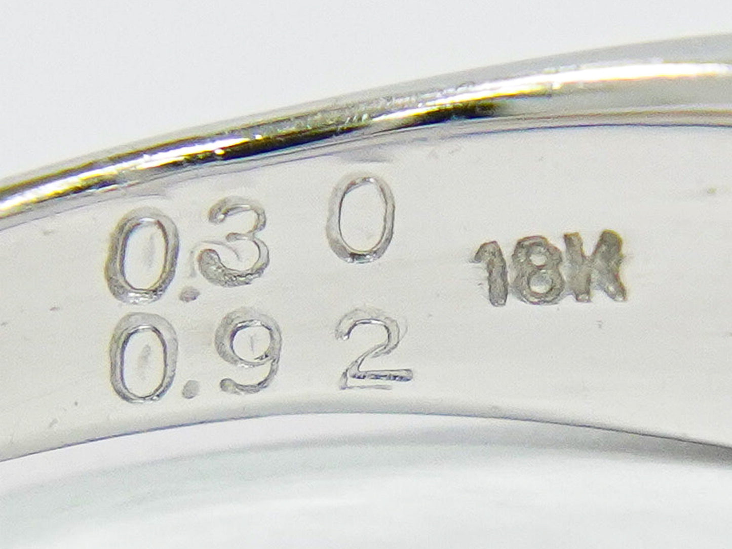 サファイア 0.92ct ダイヤモンド 0.30ct 18K WG リング 15.5号 ブルー