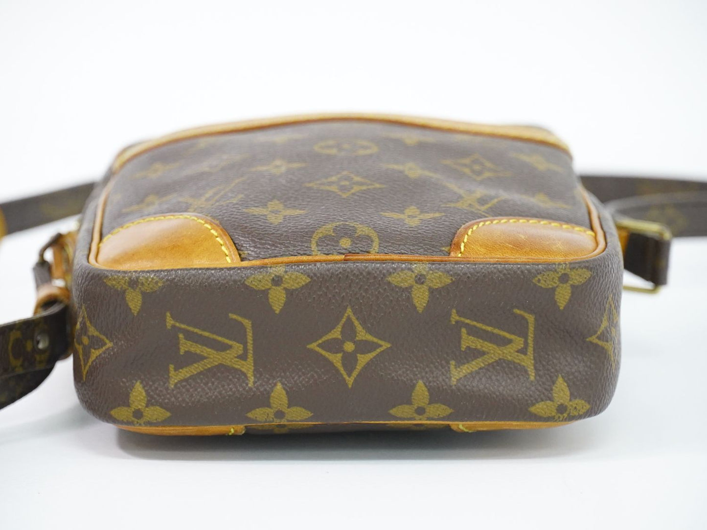 LOUIS VUITTON LV ダヌーブ モノグラム ショルダーバッグ M45266