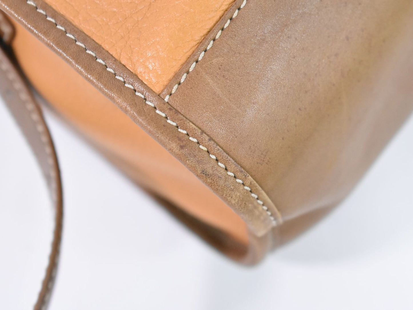 LOEWE アナグラム ショルダーバッグ ベージュ ブラウン