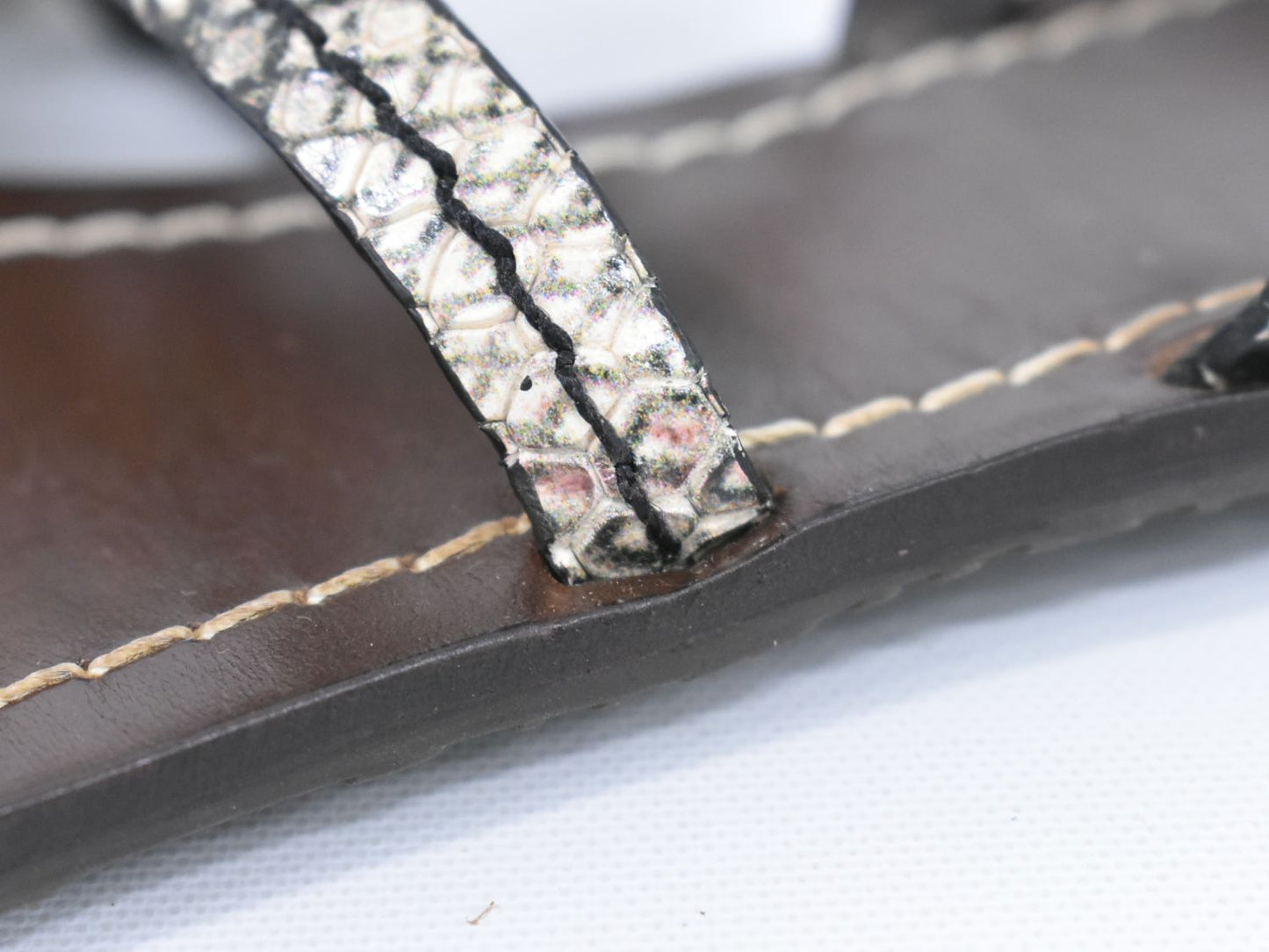 TORY BURCH パイソン柄 トングサンダル 7M ブラウン