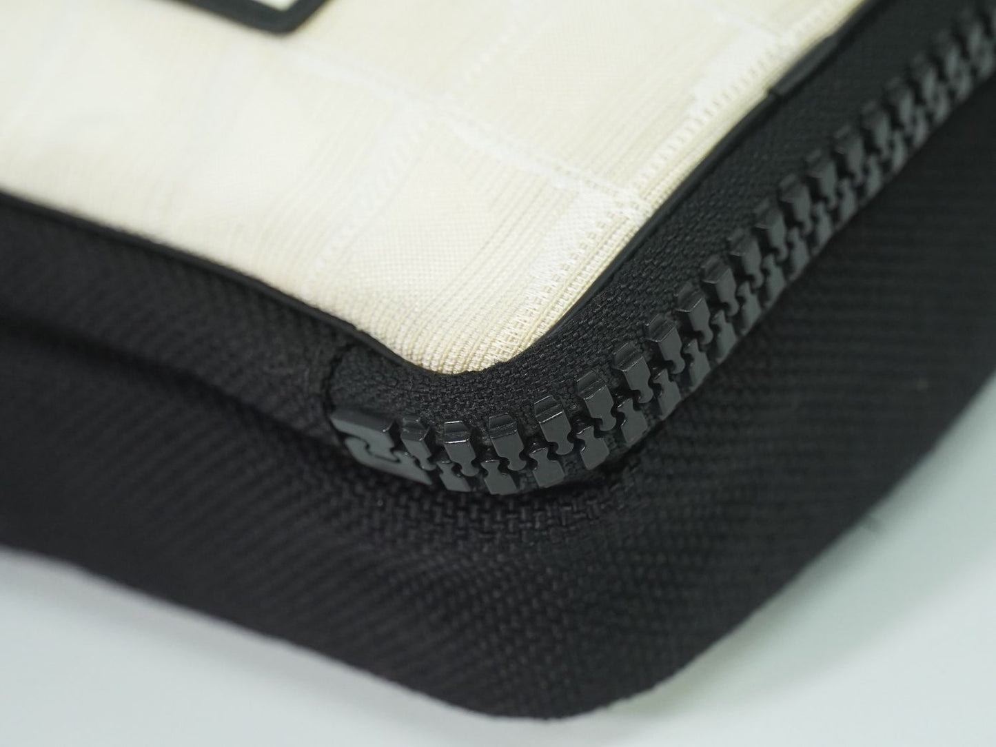 CHANEL ココマーク スポーツライン ショルダーバッグ ブラック ベージュ