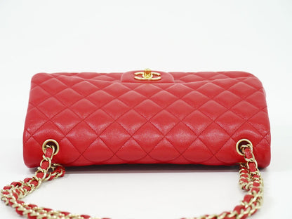 CHANEL ココマーク マトラッセ ショルダーバッグ レッド